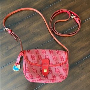 Dooney & Bourke purse